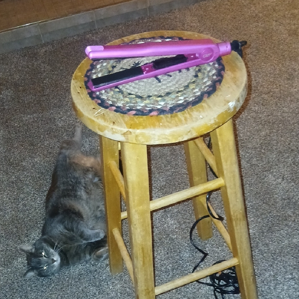 Pink Hair Straightener by Conair